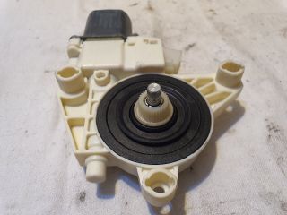 bontott MERCEDES-BENZ B-CLASS Jobb első Ablakemelő Motor