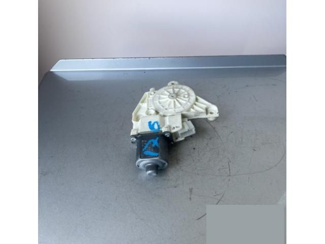 bontott MERCEDES-BENZ B-CLASS Jobb első Ablakemelő Motor