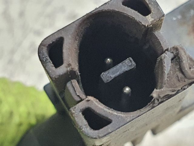 bontott MERCEDES-BENZ B-CLASS Jobb első ABS Jeladó