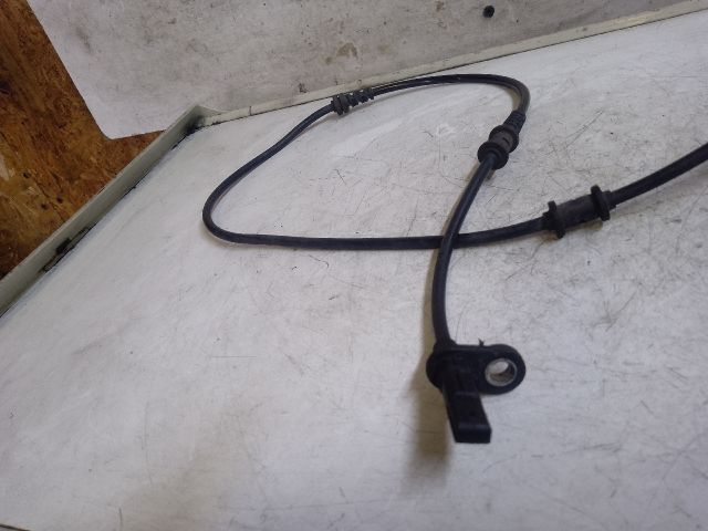 bontott MERCEDES-BENZ B-CLASS Jobb első ABS Jeladó