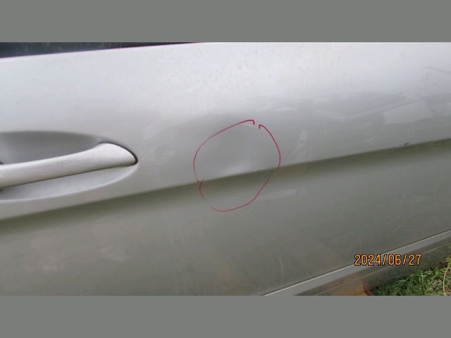 bontott MERCEDES-BENZ B-CLASS Jobb első Ajtó (Részeivel)