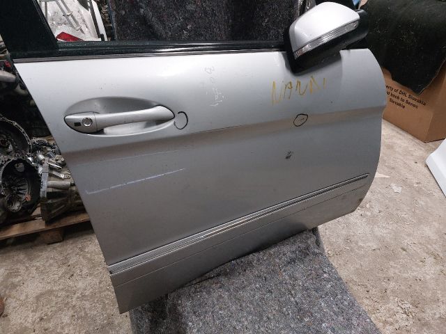 bontott MERCEDES-BENZ B-CLASS Jobb első Ajtó (Részeivel)