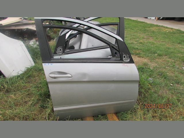 bontott MERCEDES-BENZ B-CLASS Jobb első Ajtó (Részeivel)