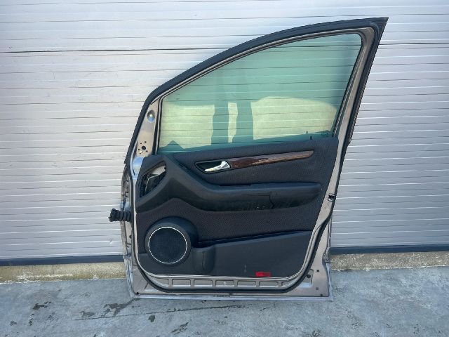 bontott MERCEDES-BENZ B-CLASS Jobb első Ajtó (Üres lemez)