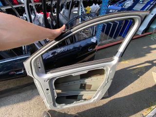 bontott MERCEDES-BENZ B-CLASS Jobb első Ajtó (Üres lemez)