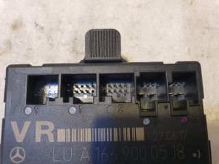 bontott MERCEDES-BENZ B-CLASS Jobb első Ajtó Vezérlőegység