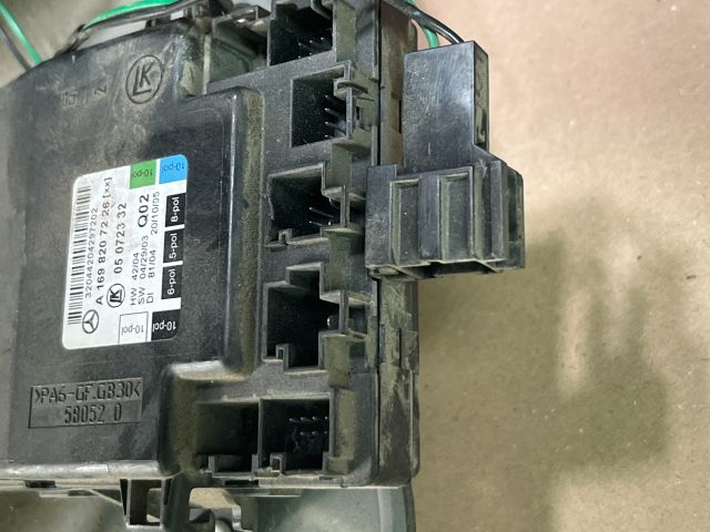 bontott MERCEDES-BENZ B-CLASS Jobb első Ajtó Vezérlőegység