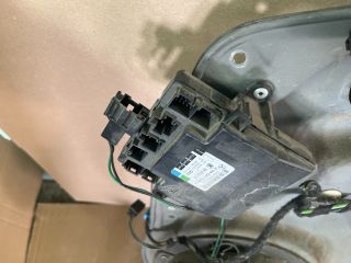 bontott MERCEDES-BENZ B-CLASS Jobb első Ajtó Vezérlőegység