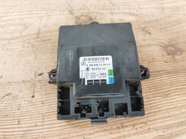 bontott MERCEDES-BENZ B-CLASS Jobb első Ajtó Vezérlőegység