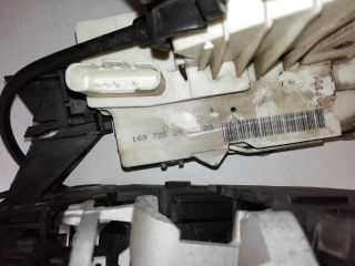 bontott MERCEDES-BENZ B-CLASS Jobb első Ajtózár