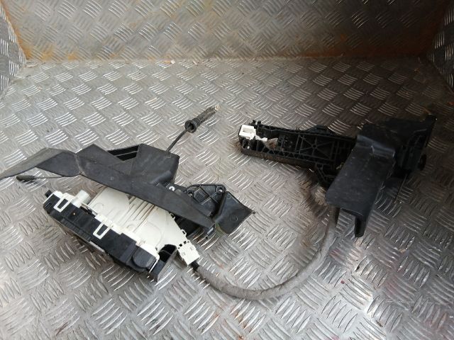 bontott MERCEDES-BENZ B-CLASS Jobb első Ajtózár