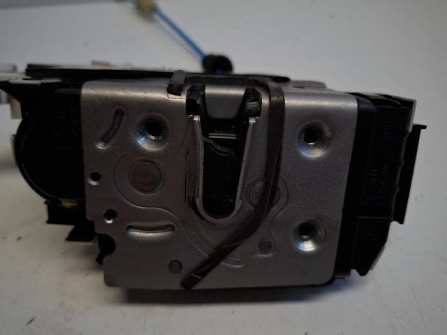 bontott MERCEDES-BENZ B-CLASS Jobb első Ajtózár