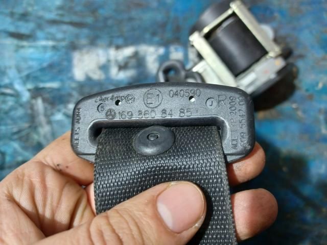 bontott MERCEDES-BENZ B-CLASS Jobb első Biztonsági Öv