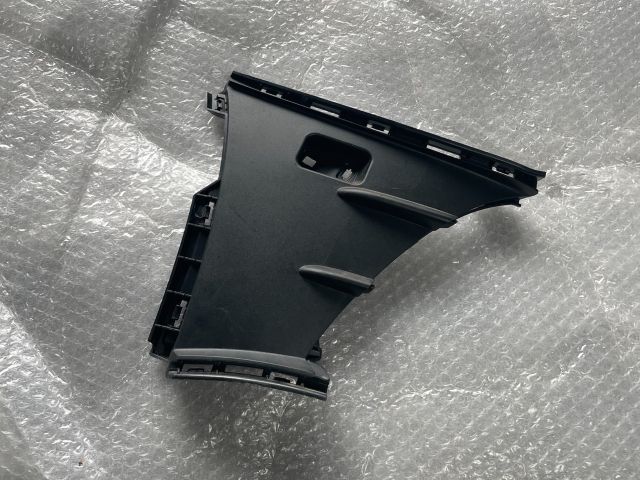 bontott MERCEDES-BENZ B-CLASS Jobb első Lökhárító Díszléc