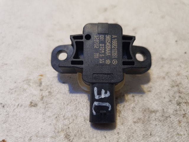 bontott MERCEDES-BENZ B-CLASS Jobb első Oldal Ütközés Érzékelő