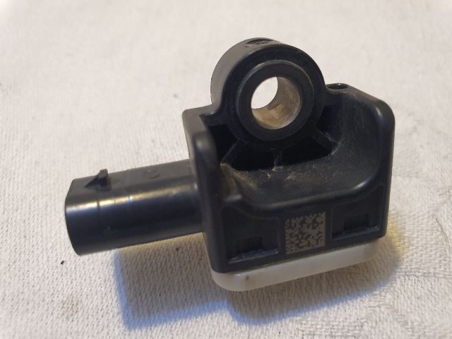 bontott MERCEDES-BENZ B-CLASS Jobb első Oldal Ütközés Érzékelő