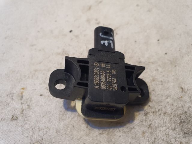 bontott MERCEDES-BENZ B-CLASS Jobb első Oldal Ütközés Érzékelő