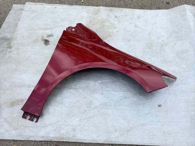 bontott MERCEDES-BENZ B-CLASS Jobb első Sárvédő