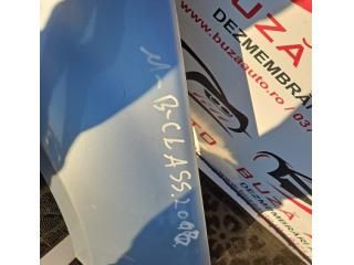 bontott MERCEDES-BENZ B-CLASS Jobb első Sárvédő