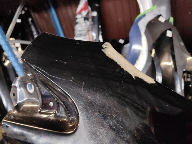 bontott MERCEDES-BENZ B-CLASS Jobb első Sárvédő