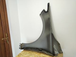 bontott MERCEDES-BENZ B-CLASS Jobb első Sárvédő