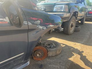 bontott MERCEDES-BENZ B-CLASS Jobb első Sárvédő