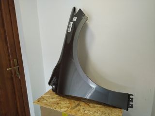 bontott MERCEDES-BENZ B-CLASS Jobb első Sárvédő