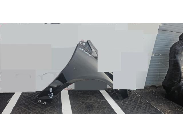 bontott MERCEDES-BENZ B-CLASS Jobb első Sárvédő