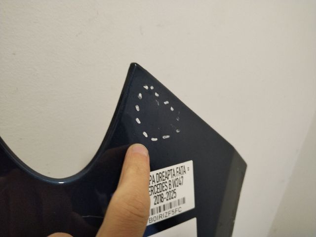 bontott MERCEDES-BENZ B-CLASS Jobb első Sárvédő