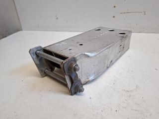 bontott MERCEDES-BENZ B-CLASS Jobb első Ütközéscsillapító