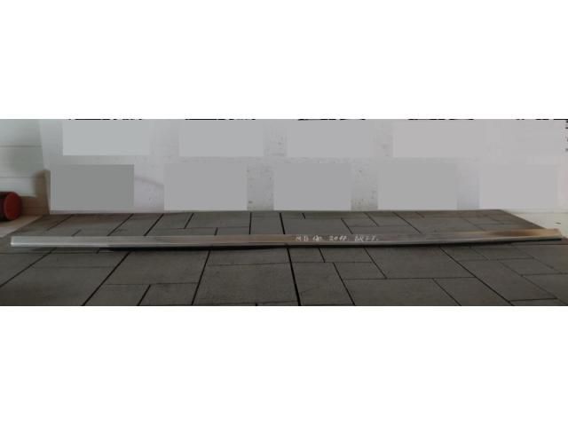 bontott MERCEDES-BENZ B-CLASS Jobb első Vízlehúzó Gumicsík