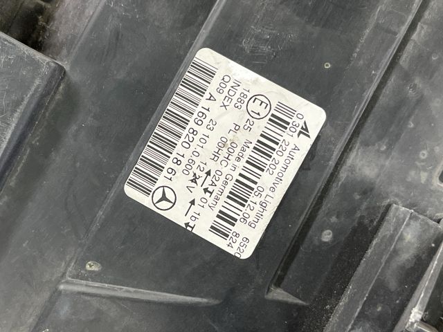 bontott MERCEDES-BENZ B-CLASS Jobb Fényszóró