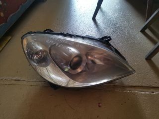 bontott MERCEDES-BENZ B-CLASS Jobb Fényszóró