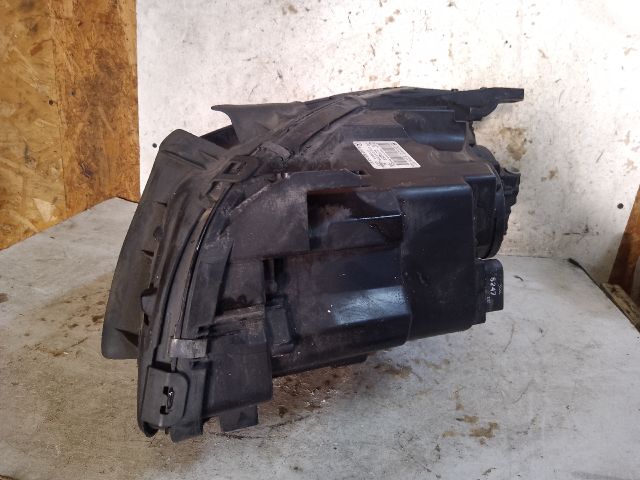 bontott MERCEDES-BENZ B-CLASS Jobb Fényszóró