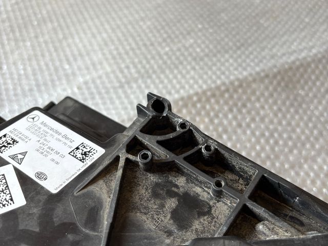 bontott MERCEDES-BENZ B-CLASS Jobb Fényszóró