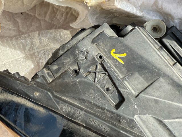 bontott MERCEDES-BENZ B-CLASS Jobb Fényszóró