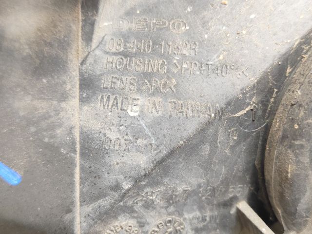 bontott MERCEDES-BENZ B-CLASS Jobb Fényszóró