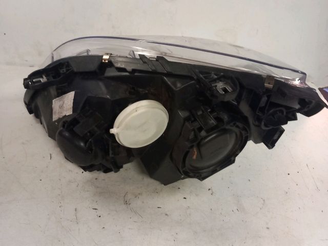 bontott MERCEDES-BENZ B-CLASS Jobb Fényszóró