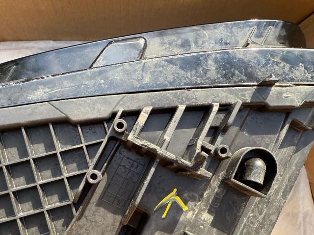 bontott MERCEDES-BENZ B-CLASS Jobb Fényszóró