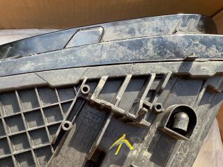 bontott MERCEDES-BENZ B-CLASS Jobb Fényszóró