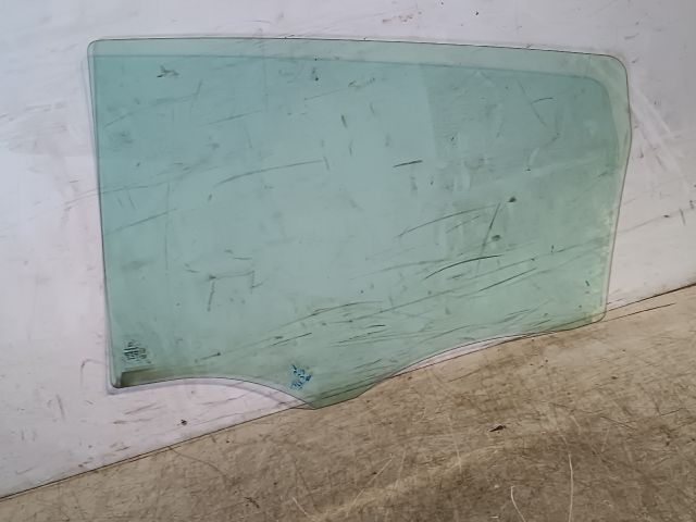 bontott MERCEDES-BENZ B-CLASS Jobb hátsó Ablak