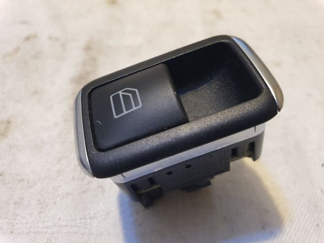 bontott MERCEDES-BENZ B-CLASS Jobb hátsó Ablakemelő Kapcsoló