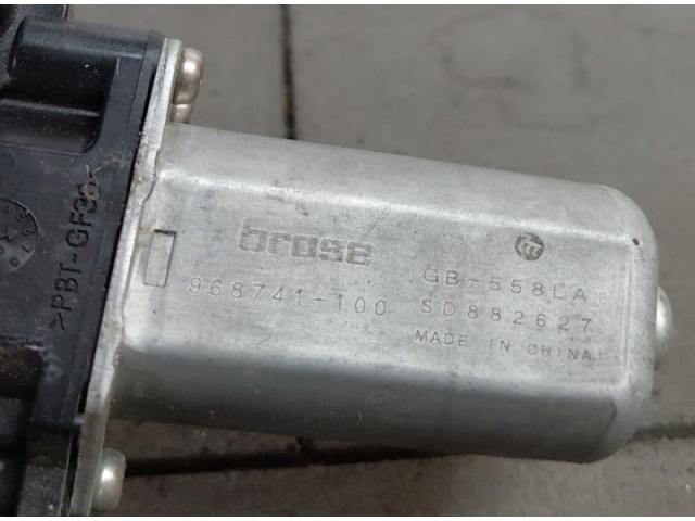 bontott MERCEDES-BENZ B-CLASS Jobb hátsó Ablakemelő Motor