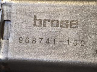 bontott MERCEDES-BENZ B-CLASS Jobb hátsó Ablakemelő Motor