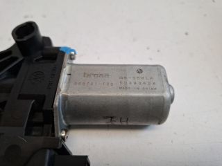 bontott MERCEDES-BENZ B-CLASS Jobb hátsó Ablakemelő Motor