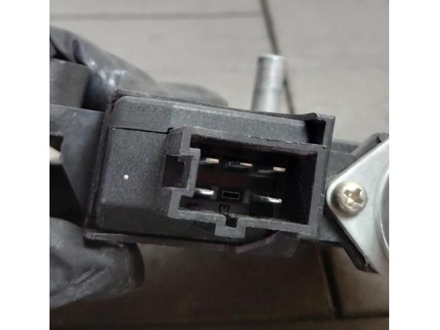 bontott MERCEDES-BENZ B-CLASS Jobb hátsó Ablakemelő Motor