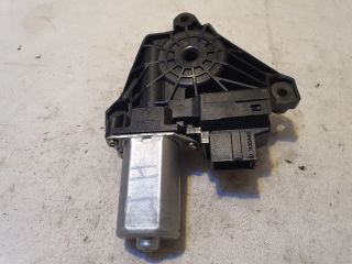 bontott MERCEDES-BENZ B-CLASS Jobb hátsó Ablakemelő Motor