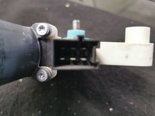 bontott MERCEDES-BENZ B-CLASS Jobb hátsó Ablakemelő Motor