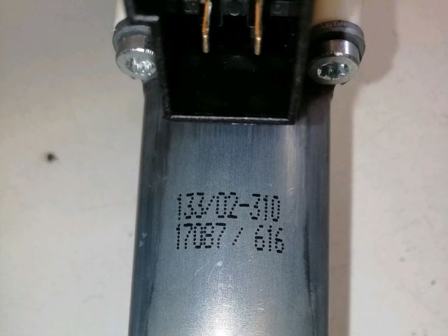 bontott MERCEDES-BENZ B-CLASS Jobb hátsó Ablakemelő Motor