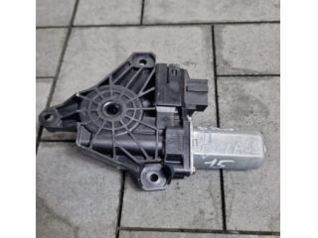 bontott MERCEDES-BENZ B-CLASS Jobb hátsó Ablakemelő Motor